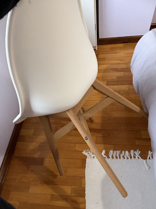 Cadeira para secretária / Penteadeira Ikea