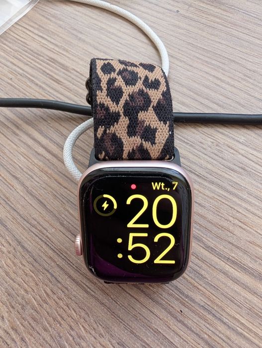 Apple iwatch 10 42mm cellular z sim