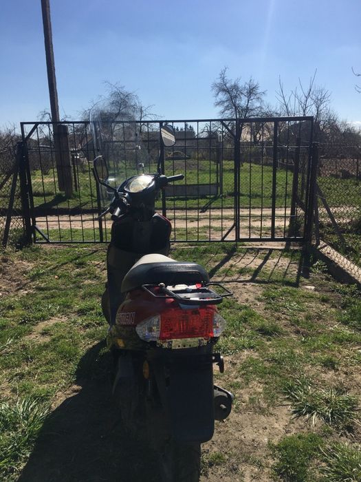 Продається скутер baotian