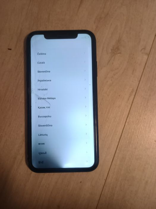 Продам iPhone 11