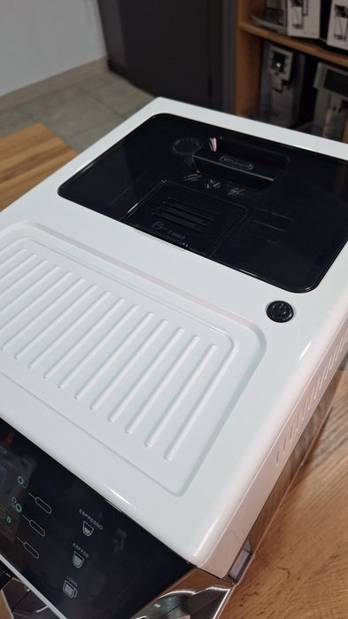 Кавомашина Delonghi PrimaDonna Class