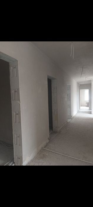 Tynki maszynowe gipsowe i cementowo-wapienne