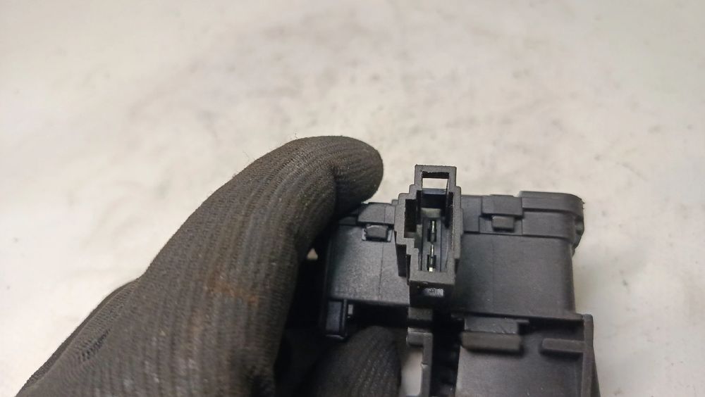Pistola do depósito de combustível SKODA Fabia III Hatchback (NJ3)