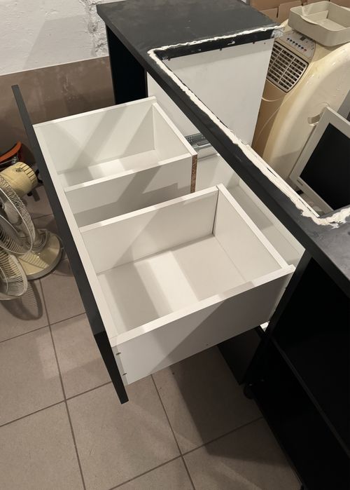 Szafka pod umywalke czarna z szufladami