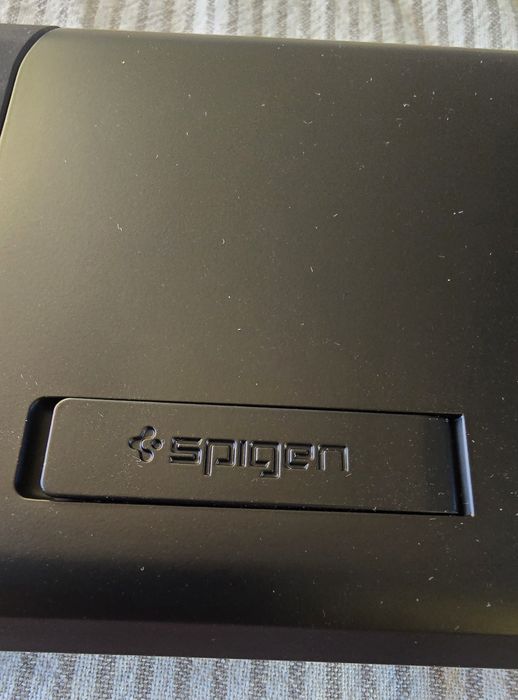 Capa para S22 Ultra Spigen - Nova e embalada