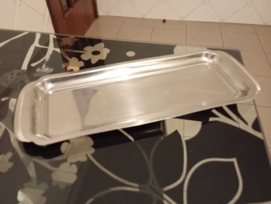 Bandeja retangular em inox