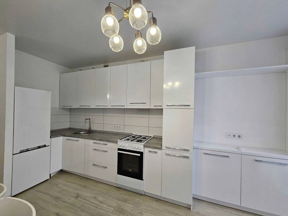 Посуточно/ Погодинно квартира в центрі.