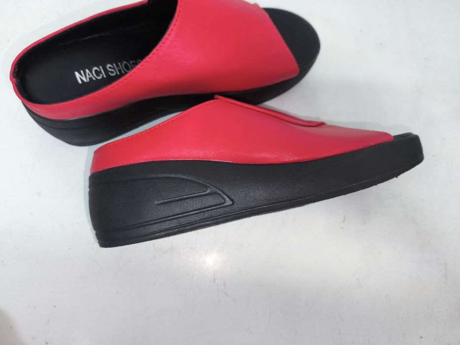 Sandálias vermelhas Naci Shoes 39