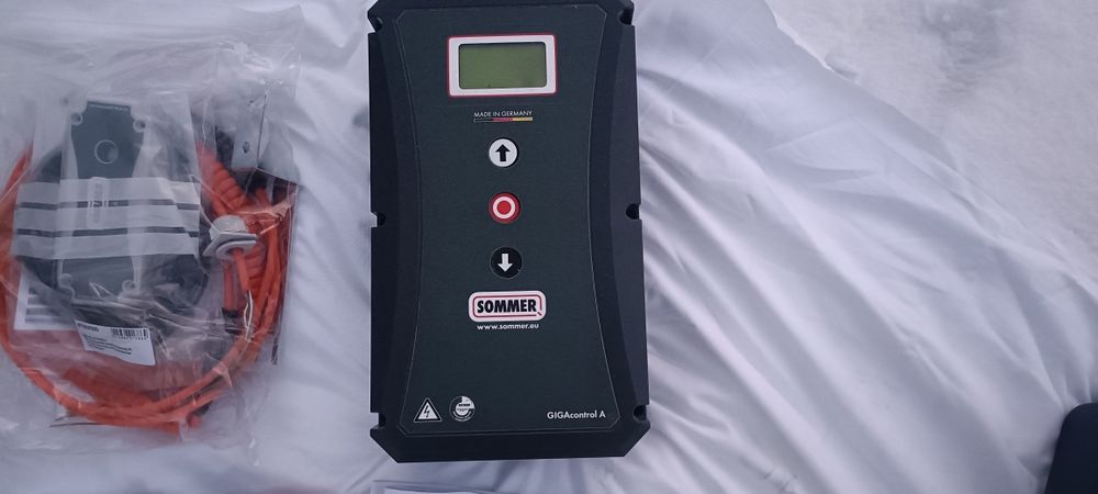 Napęd do bramy przemysłowej SOMMER