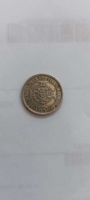 Moeda prata de 1 pataca Macau de 1952