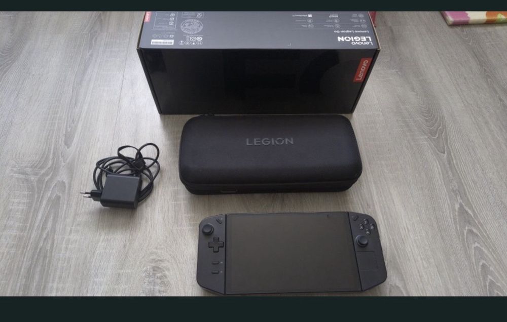 Sprzedam/zamienie Lenovo legion go konsola GWARANCJA