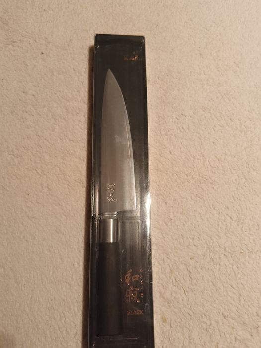Japoński nóż KAI Wasabi Black 6720C 20 cm – NOWY, oryginał