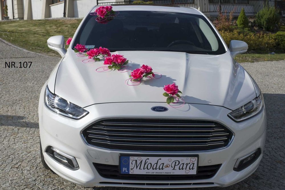 Piękne róże.Ozdoby na samochód do ślubu.Dekoracje,stroiki na auto 107