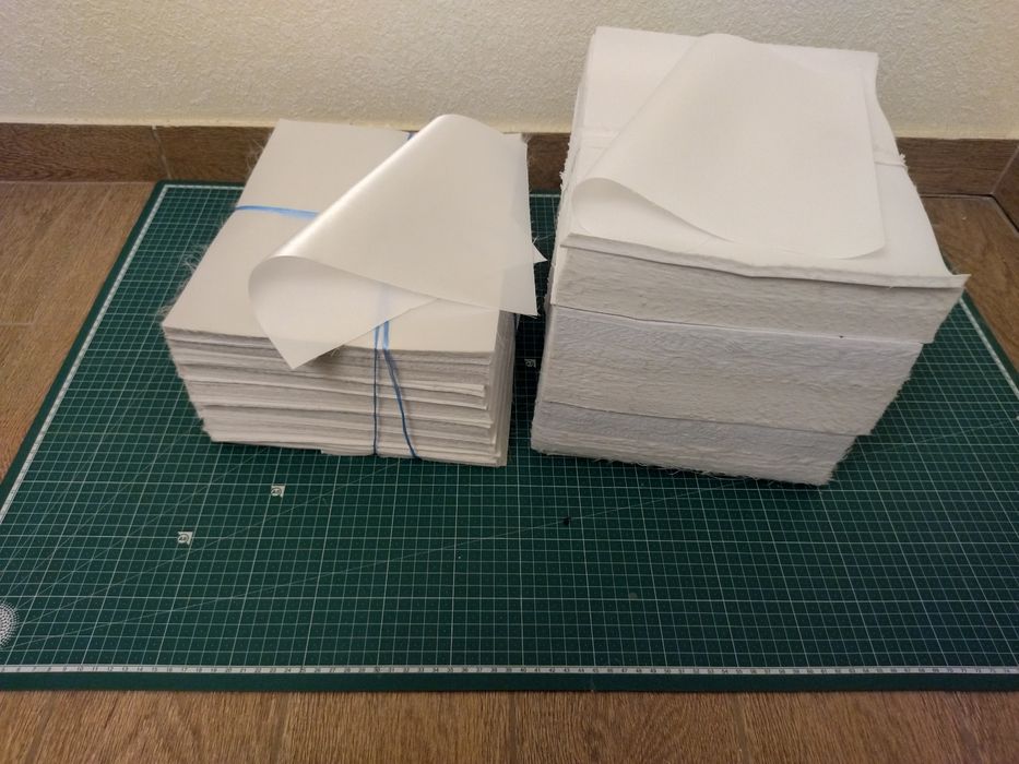 Тканина атлас, габардин.