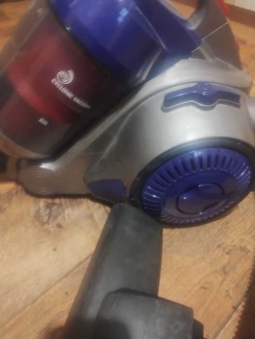 Odkurzacz bezworkowy