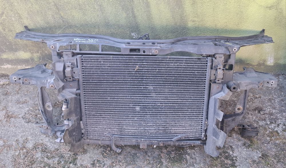 Pas Przedni Vw Passat B5 Fl