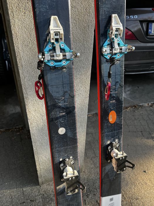Skitour Atomic backland 175 wiazania dynafit. Stan super skitury