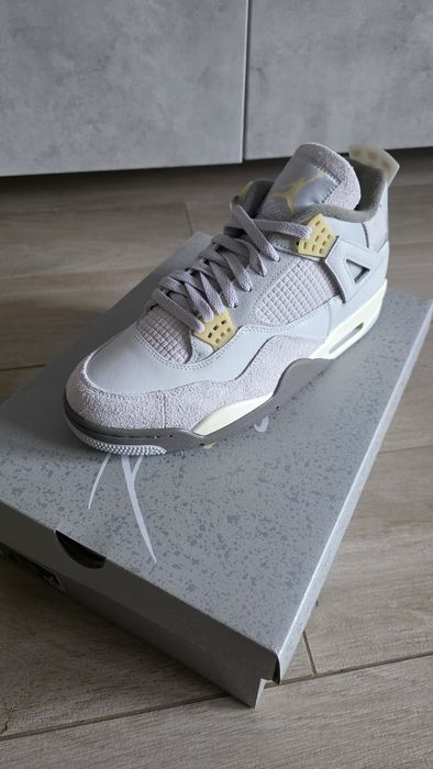 Jordan 4 retro photon dust r. 45.5