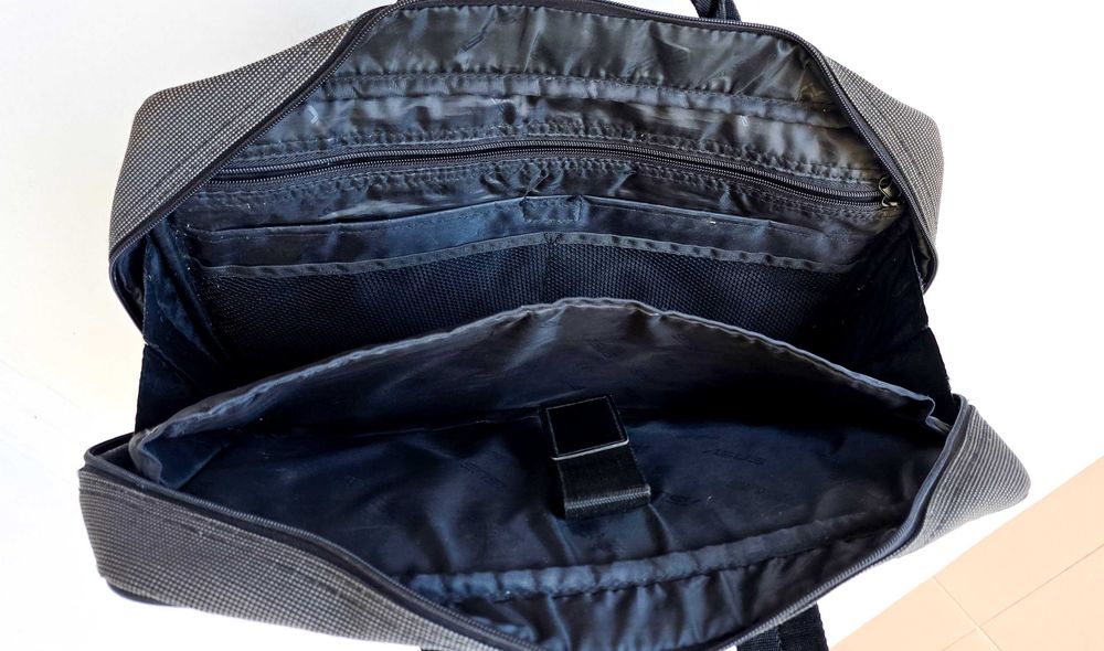 Mala ASUS para portátil 15/17"