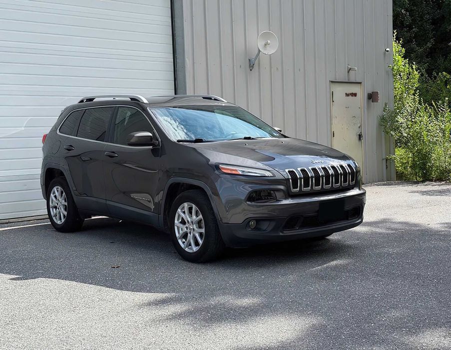 Jeep Cherokee      2017