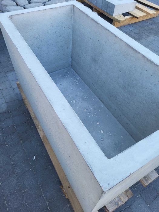 Donica betonowa 50/50/100 cm