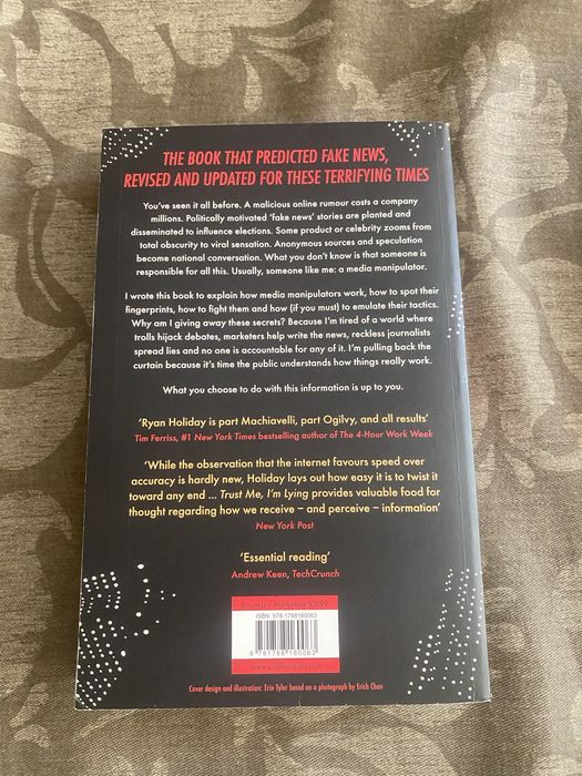 Livro Trust me, I’m lying de Ryan Holiday novo