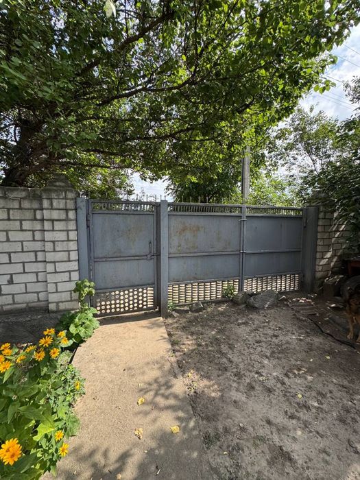 *Продаж будинку в Крюкові