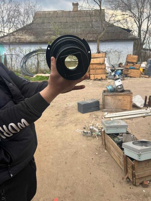 Линза Carl Zeiss Jena R-Biotar 100mm f/0.73.