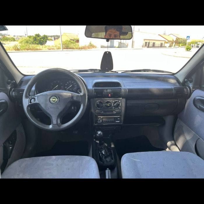 Opel corsa swing 1.2