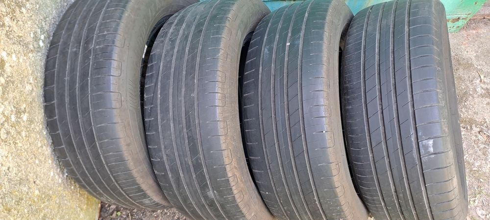 Opony 215 60 16 Good Year Zielona Góra • OLX.pl