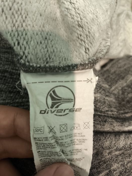 Bluza szara z Diverse