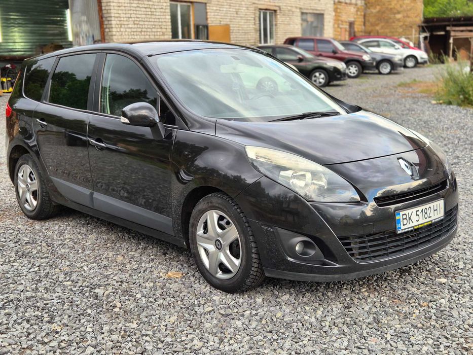 Renault Grand Scenic 2010, 2.0 бензин, автомат (обмін/кредит)