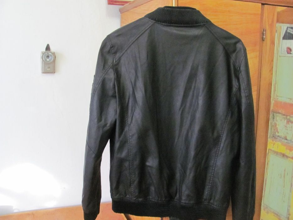 куртка новая экокожа разм. 48-50