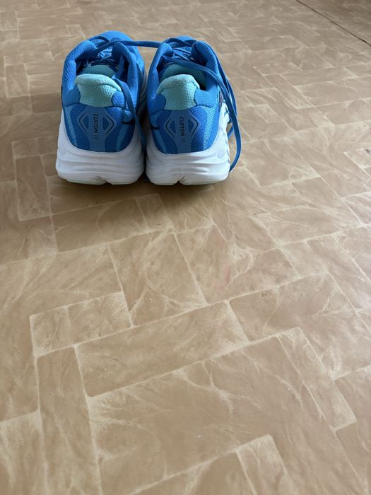 Продам Hoka Clifton 10