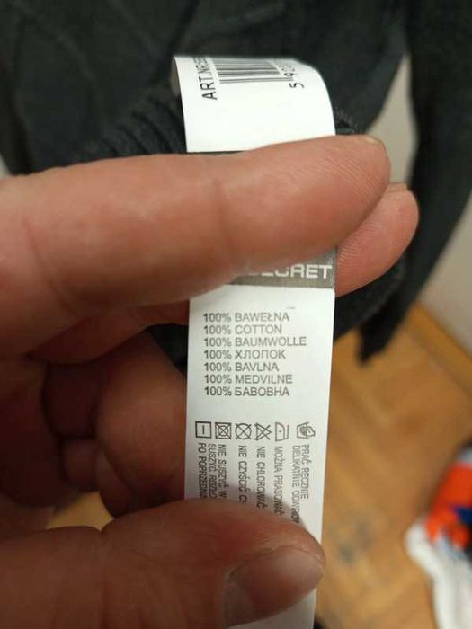 #565 Nowy sweter męski Top secret