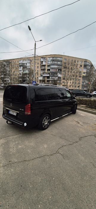 Трансфер, таксі в Кишинів, Бухарест по Україні та Європі. Пасажирські перевезення.  Замовлення, аренда авто VIP класу