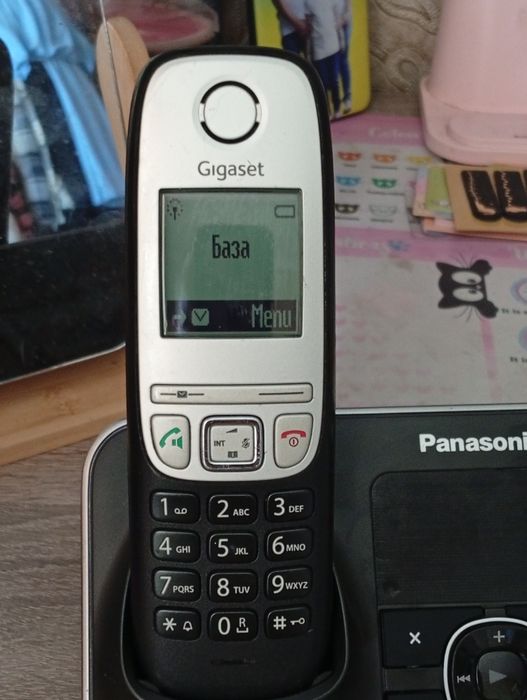 Базовий телефон продам а також багато ішого