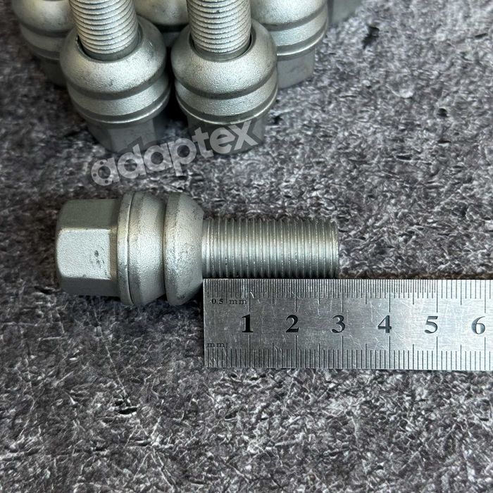 Колесные болты Porsche Macan Cayenne Cayman Panamera M14x1.5x30мм