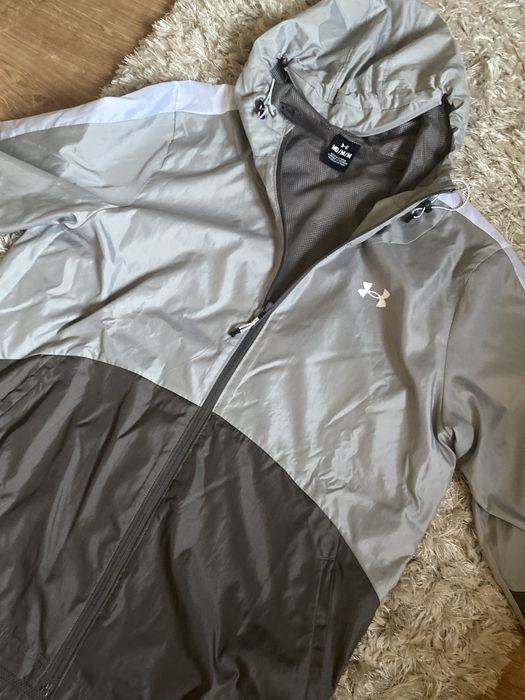 Kurtka przeciwdeszowa Under Armour Nowa