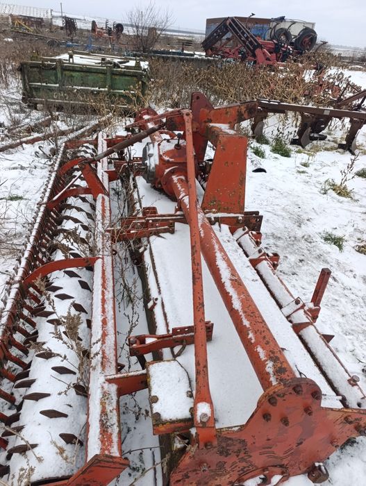 Продам фрезу 3.2 м від 130 лс