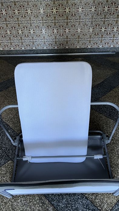 Next to me chicco magic como movo