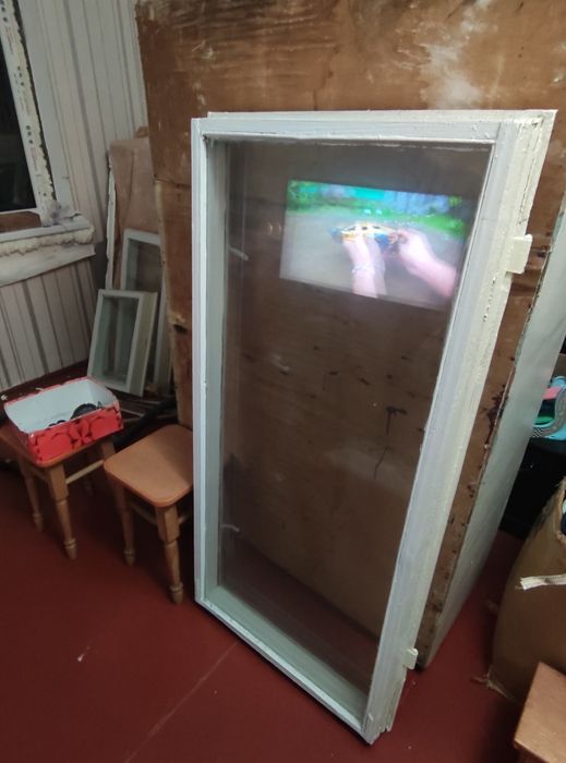 Балконні вікна та двері,дерев'яні.