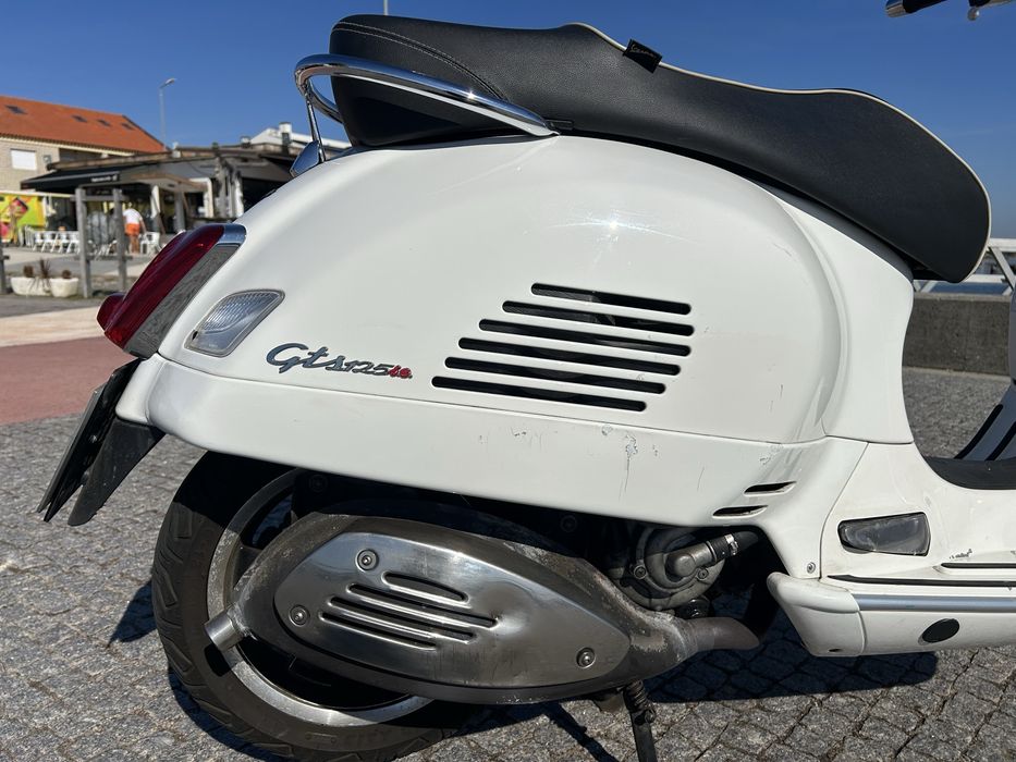Vespa GTS 125 super
