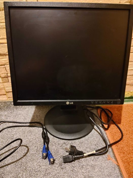 monitor LG 15 cali
