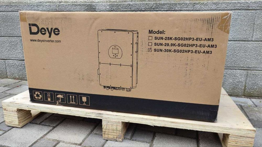 Гібридний інвертор Deye 30 кВт 3 Фази  / SUN-30K-SG02HP3-EU-AM3