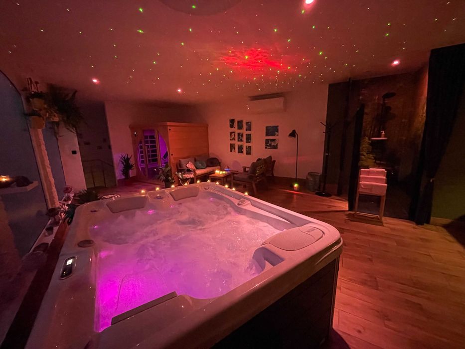 Apartament wySPAne. Jacuzzi, sauna na wyłączność..