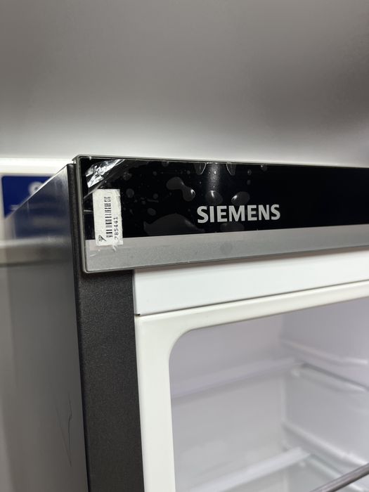 *Piękna chłodziarka Siemens*