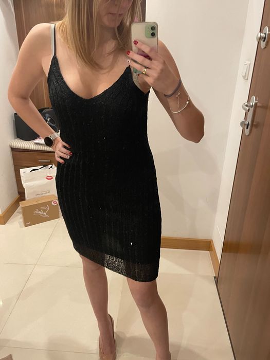 Nowa Sukienka sylwestrowa Mohito mini koktailowa cekiny czarna