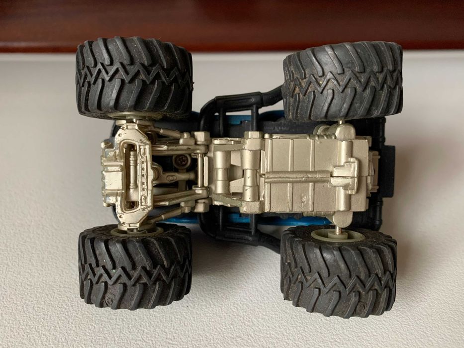 Brinquedo Monster Truck