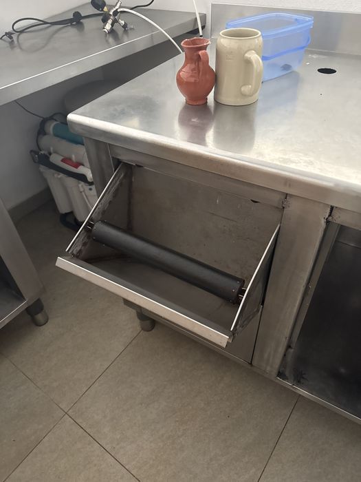 Bancada de maquina de cafe em Inox